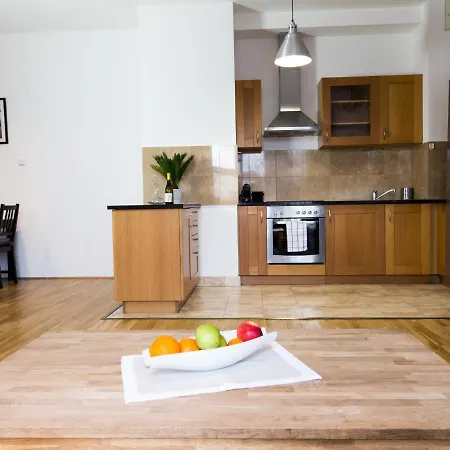 Apartment Artemisia Luxury Skyflat